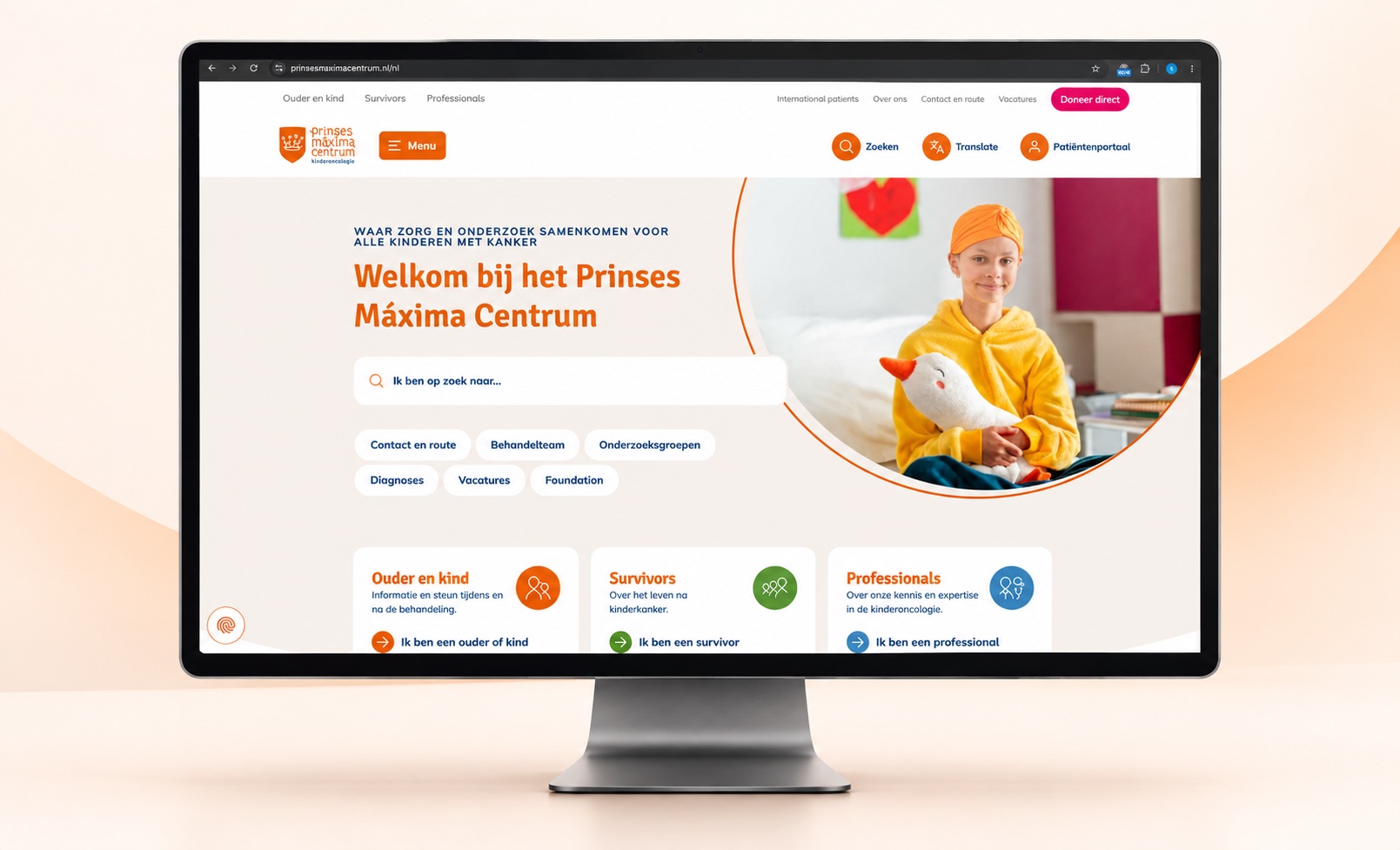 Actuele desktopweergave van de website van het Prinses Máxima Centrum in een monitor